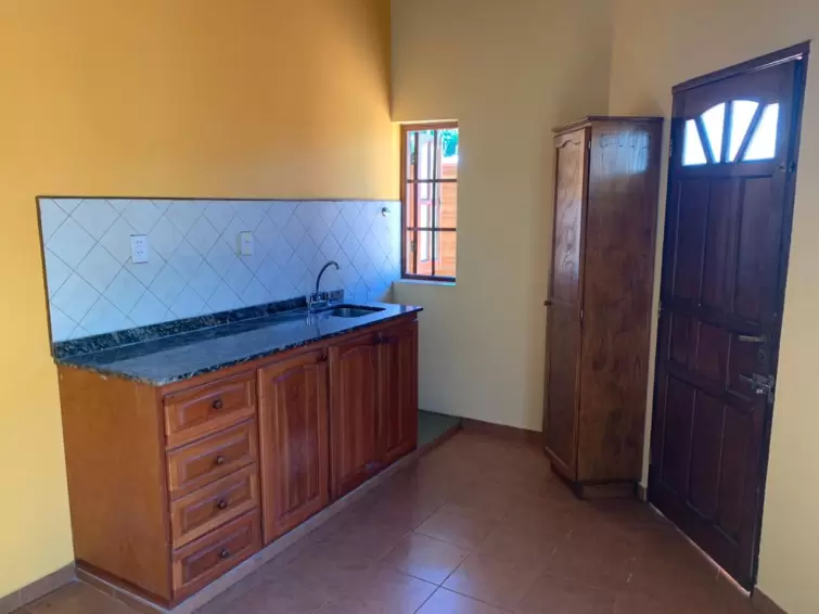 Cómoda y luminosa  casa 1 dormitorio